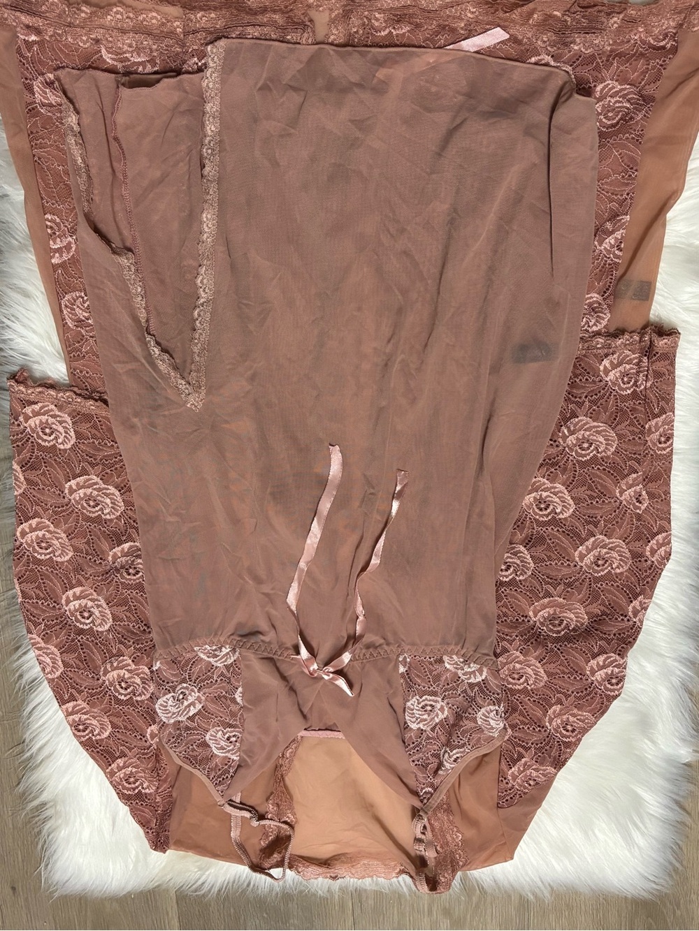 Women's Lace Trim Slip Nightdress in‎ Dusty Rose